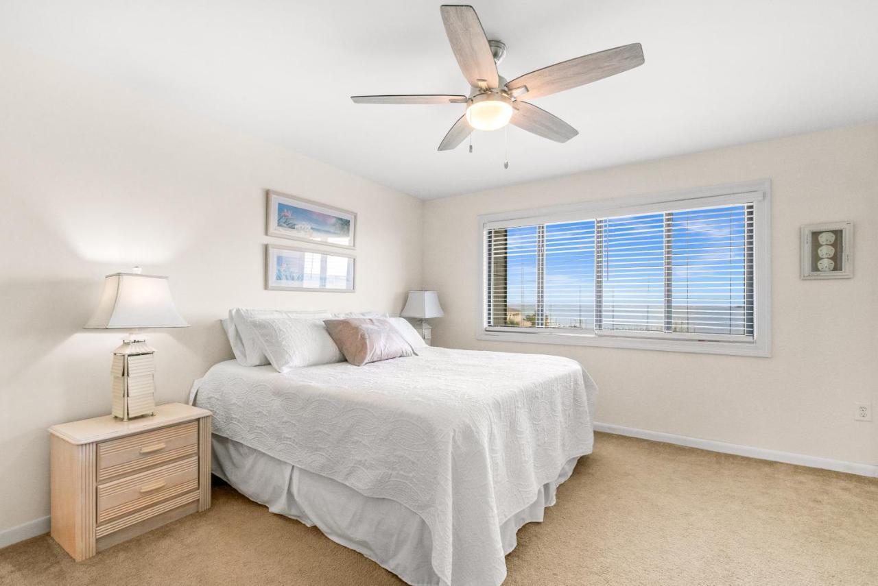 Santa Rosa Dunes Pensacola Beach Rum bild